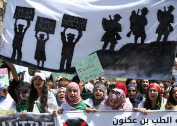 Algerian Students Continue Weekly Demonstration